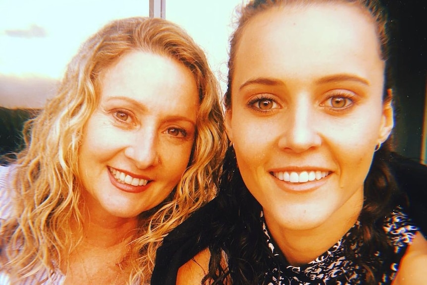 Hayley Raso and her mum Renaye Sweeting pose for a selfie.