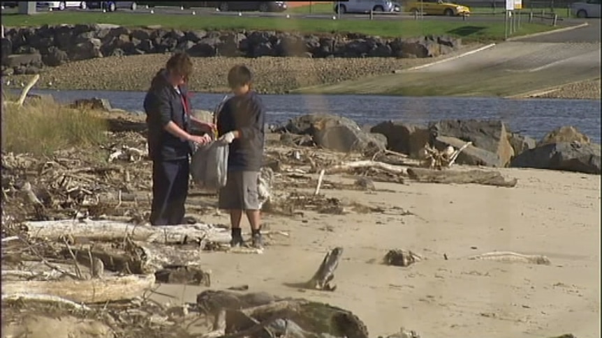 The Beachwatch program is being expanded along the north-west coast.