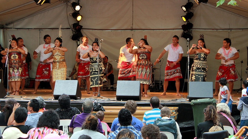 Islander dancers