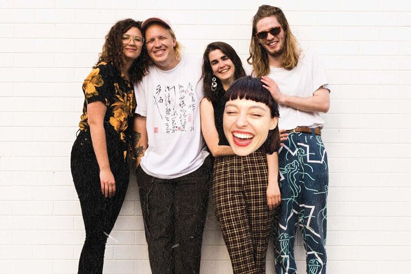 A photo of Stella Donnelly's 2018 live band