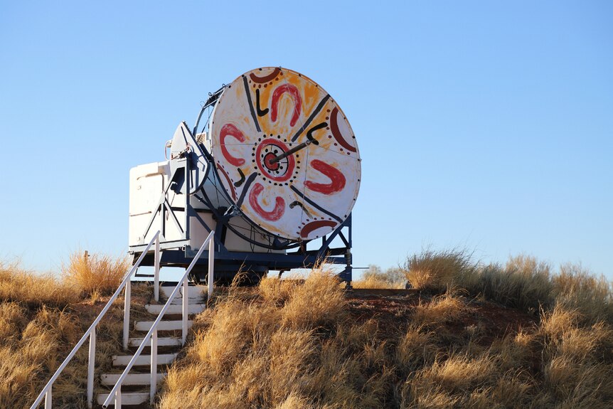 An old-fashioned weather radar at Giles Weather Station.