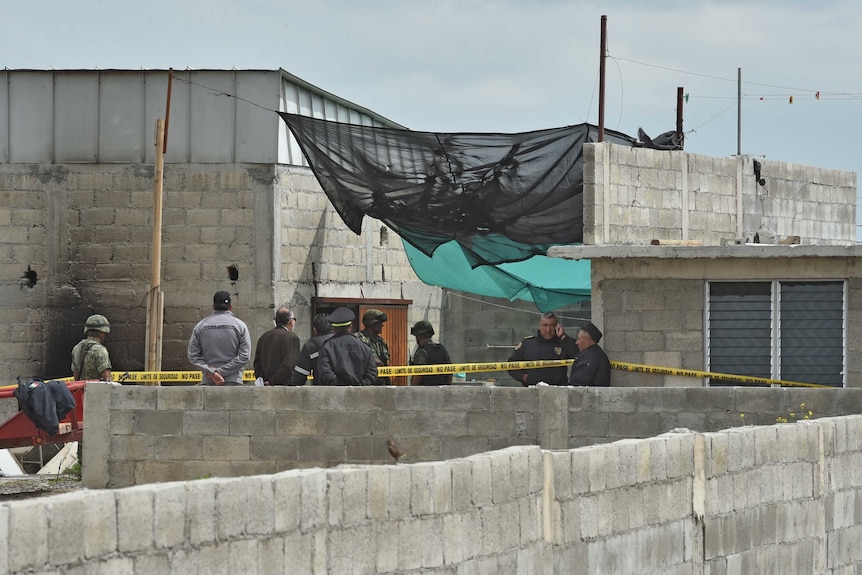 Mexican police search for escaped convict Joaquin 'El Chapo' Guzman
