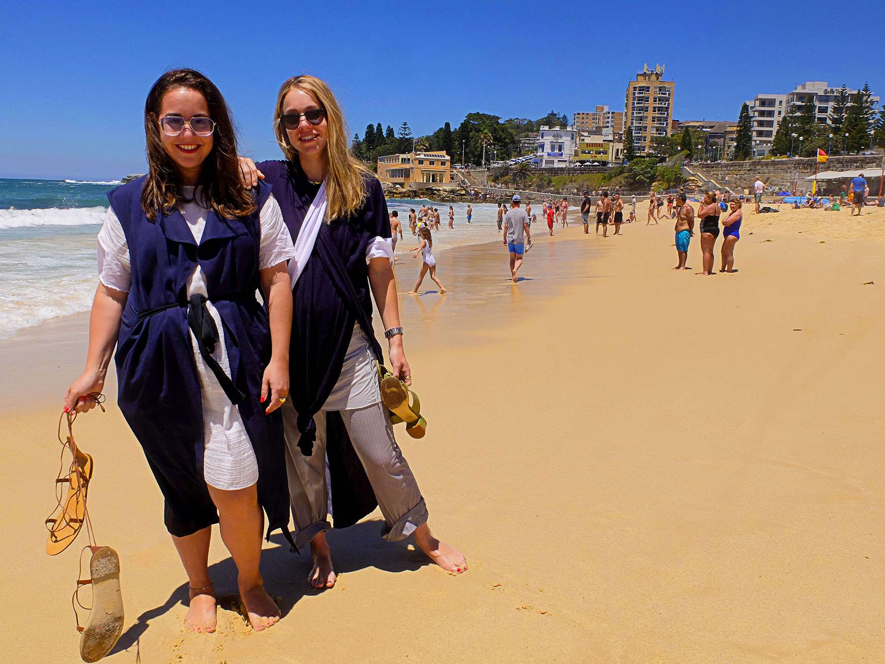 Sydney sisters build empire with man-repelling Orthodox Jewish fashion