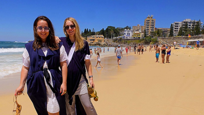 Orthodox Jewish sisters Chaya Chanin and Simi Polonsky at Coogee Beach.