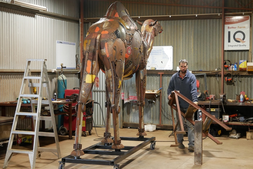 From his Wheatbelt shed Jordan Sprigg has created many different animals from steel scrap.