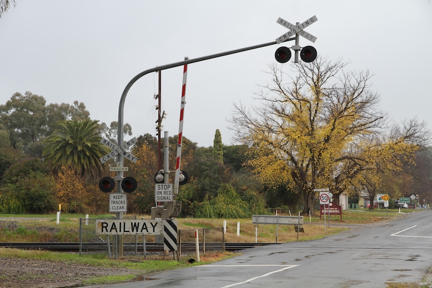 railway crossing 