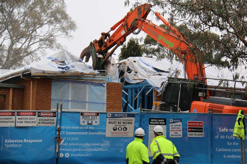 First Mr Fluffy home being demolished