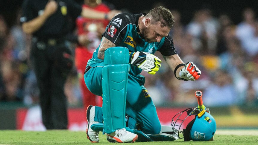 Brendon McCullum slumps during the Heat's loss to the Renegades