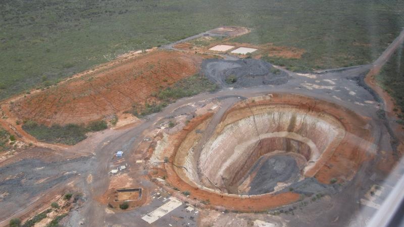 Chariot mine project has high grade gold