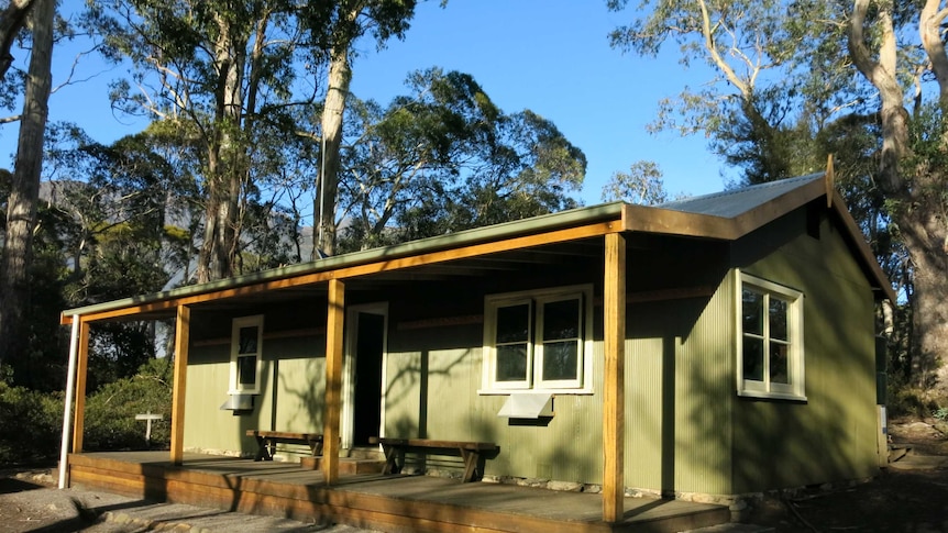 The historic Narcissus Hut at Lake St Clair is renovated.