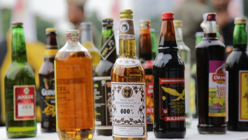 Bottles of spirits and beer to be destroyed in Jakarta.