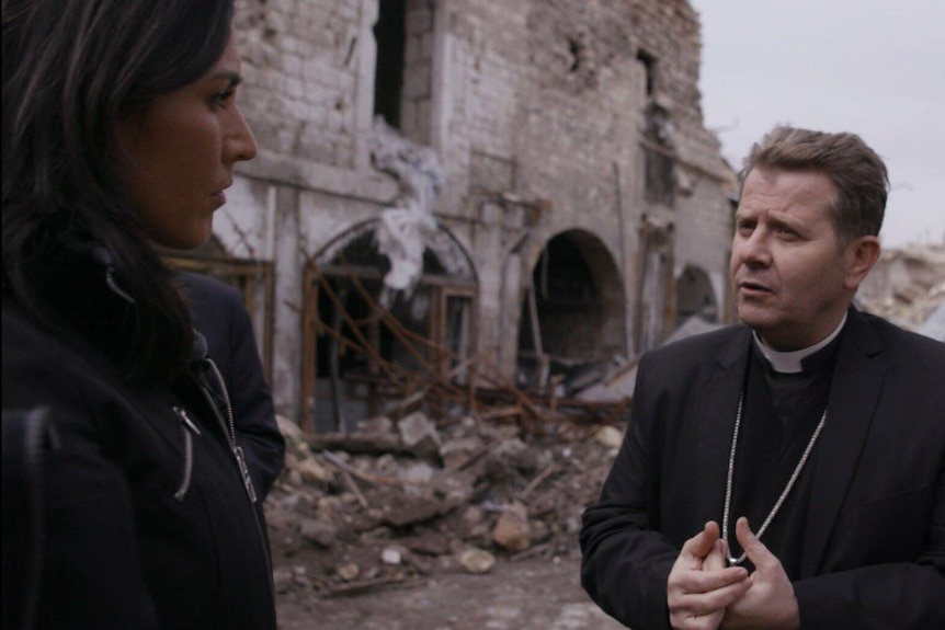 Tulsi Gabbard with Reverend Ibrahim Nseir in Syria