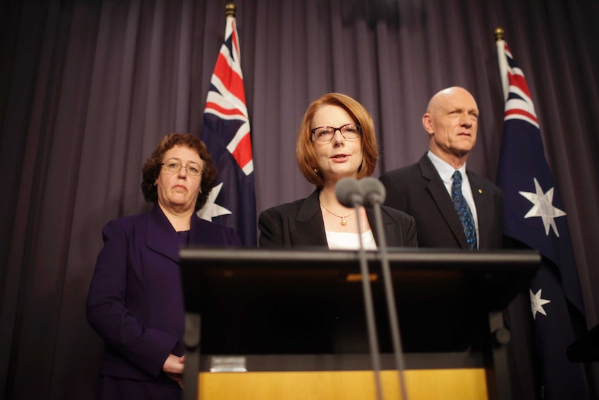 Julia Gillard and Peter Garrett announce new school funding model