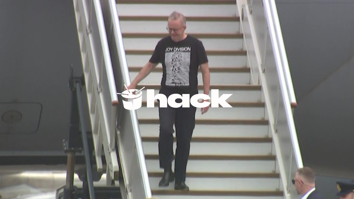 THE SHAKEUP: Division over PM's tee, royal titles stripped + QLD's exam bungle THE SHAKEUP: Division over PM's tee, royal titles stripped + QLD's exam bungle