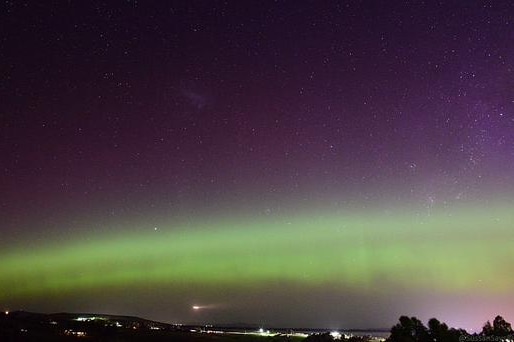 @SussanSays Southern lights over Hobart