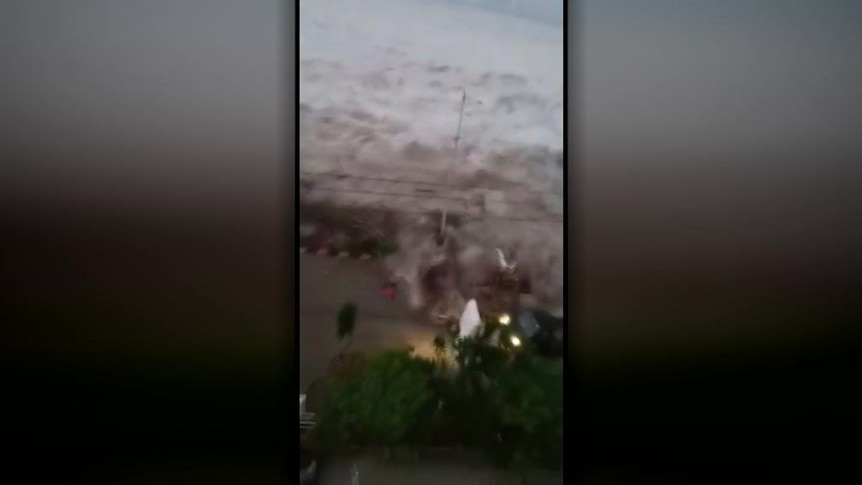 Tsunami slams Sulawesi after earthquake
