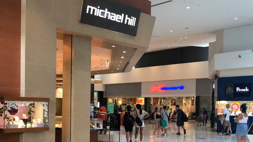 The shop front on Michael Hill jewellers in a shopping centre.