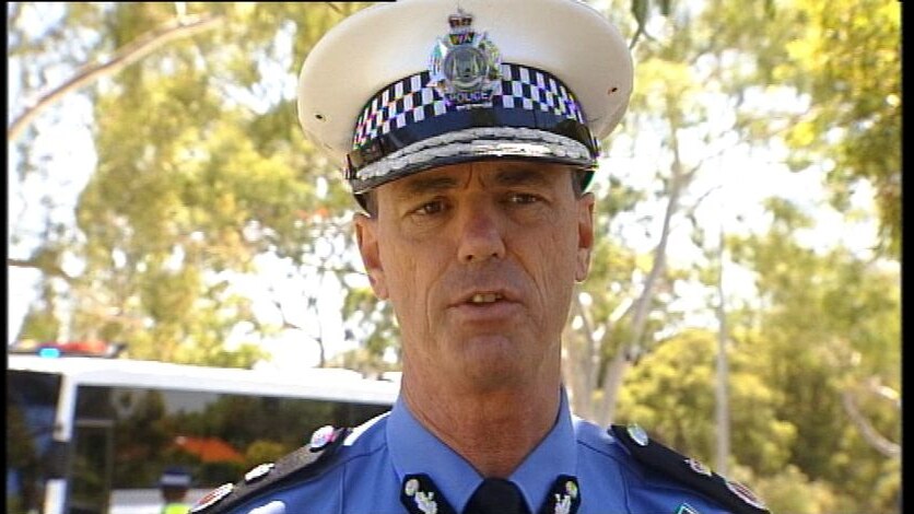 A criminologist says Police Commissioner Karl O'Callaghan needs the power to weed out under-performing police. (File photo)