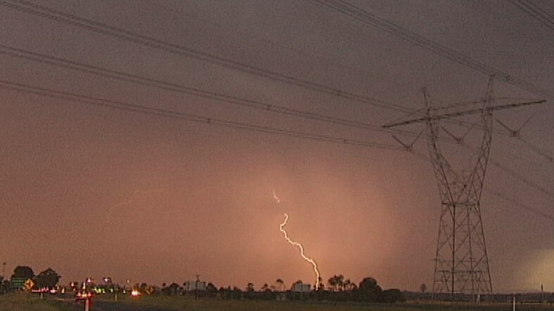 lightning across melbourne's northern suburbs