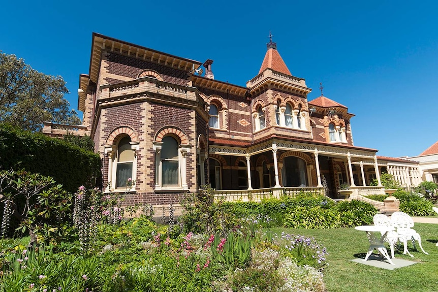 Exterior of the Rippon Lea Estate