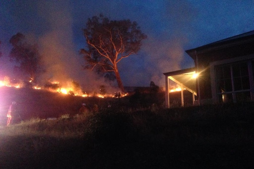 Fire burns near Cudlee Creek home
