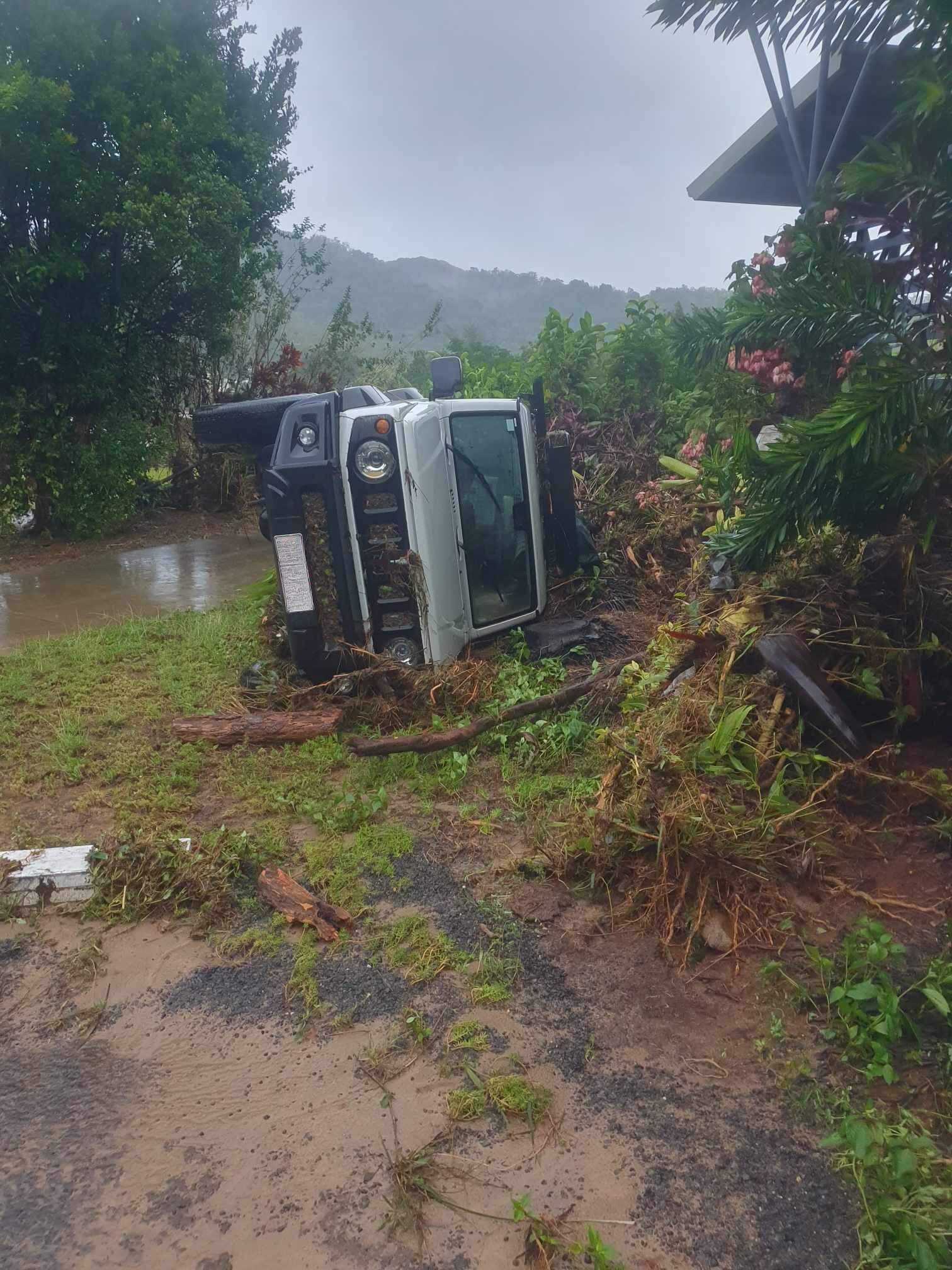 Evacuations continue in Queensland's far north - ABC listen