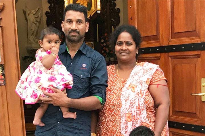A family photo of Nadesalingam and Priya, and their children, aged two years and nine months.