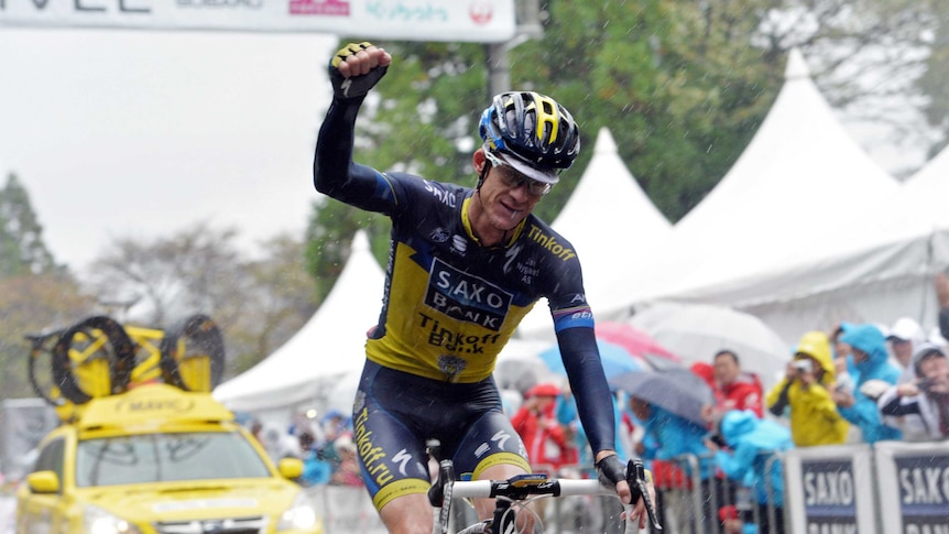Australia's Michael Rogers celebrates after winning the Japan Cup cycling race in October 2013.