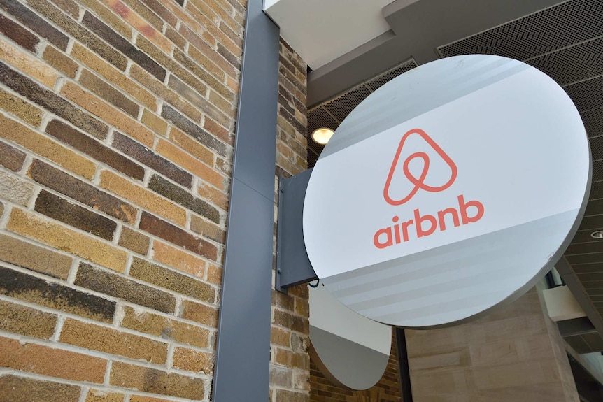 Airbnb sign