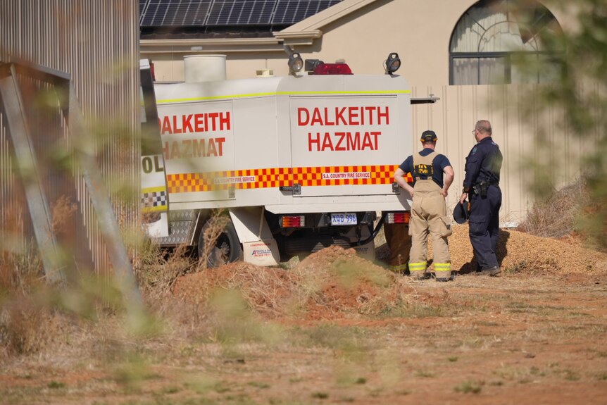 A Country Fire Service HAZMAT vehicle at Kudla where police are searching a property.