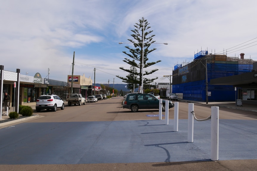 The main drag of a country town on the coast of NSW.