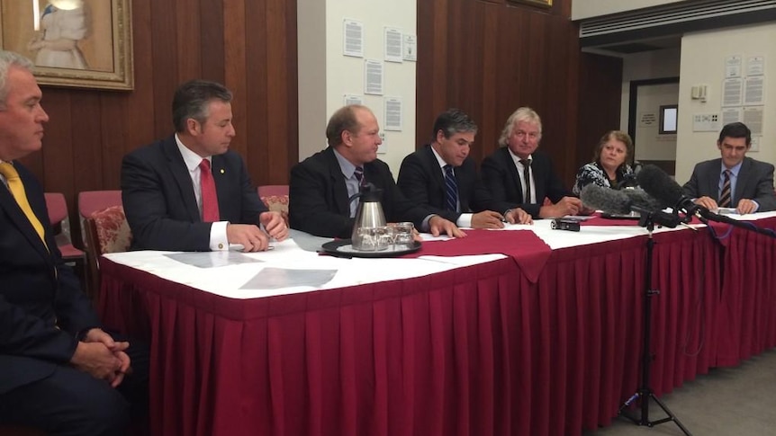 MPs signing accord vowing to block LNP plan