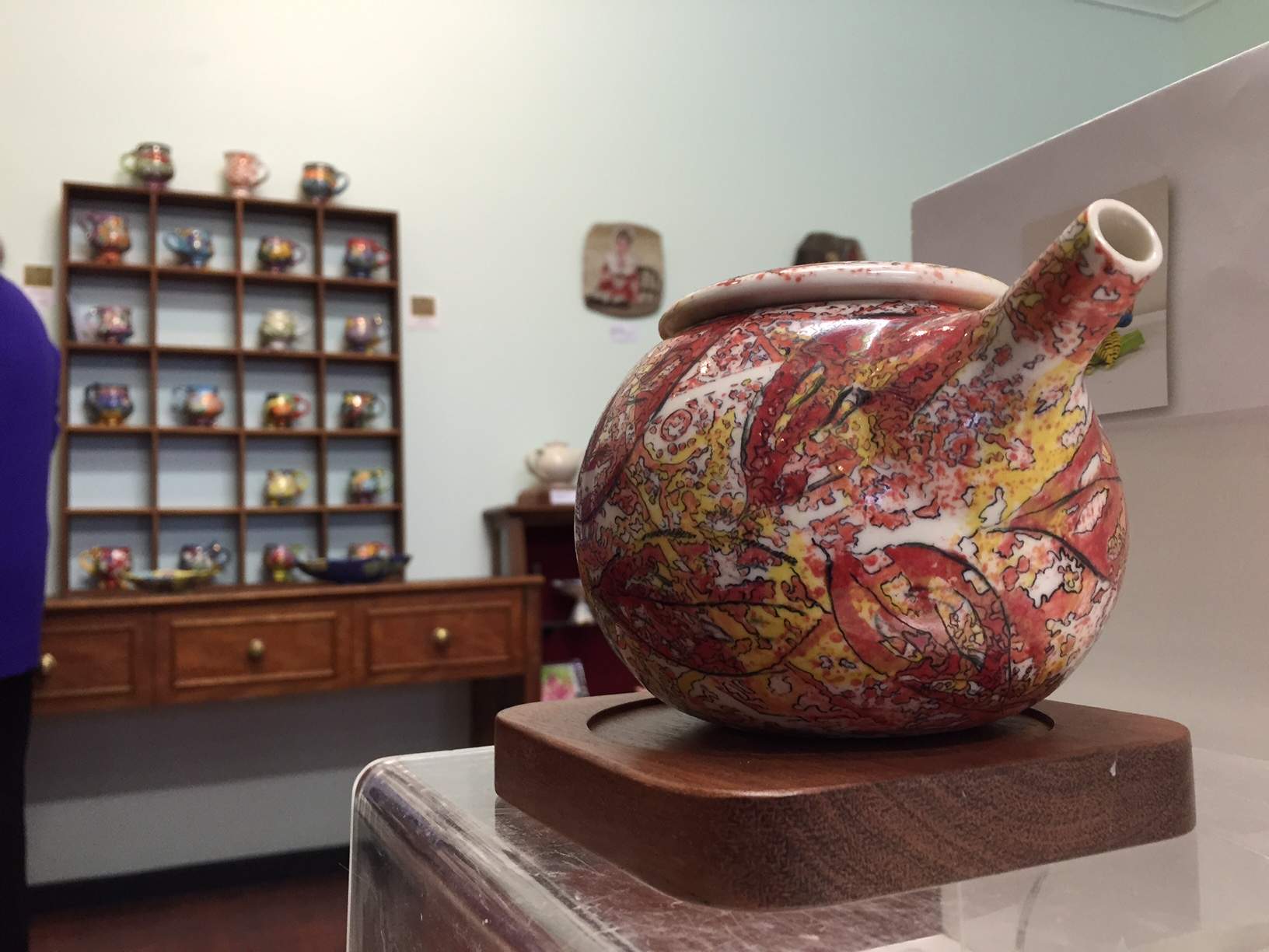 Hundreds of artists flock to Canberra for Australian Ceramics Triennial
