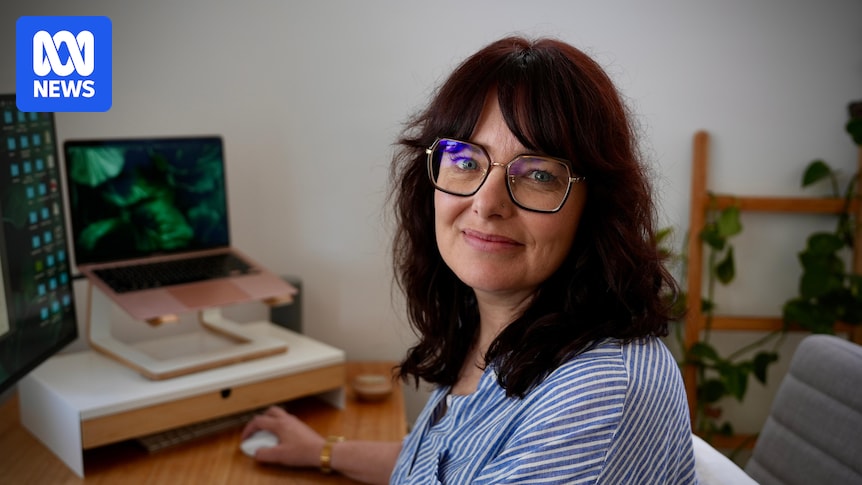 Why Australians Are Stuck in Their Jobs and Afraid to Move