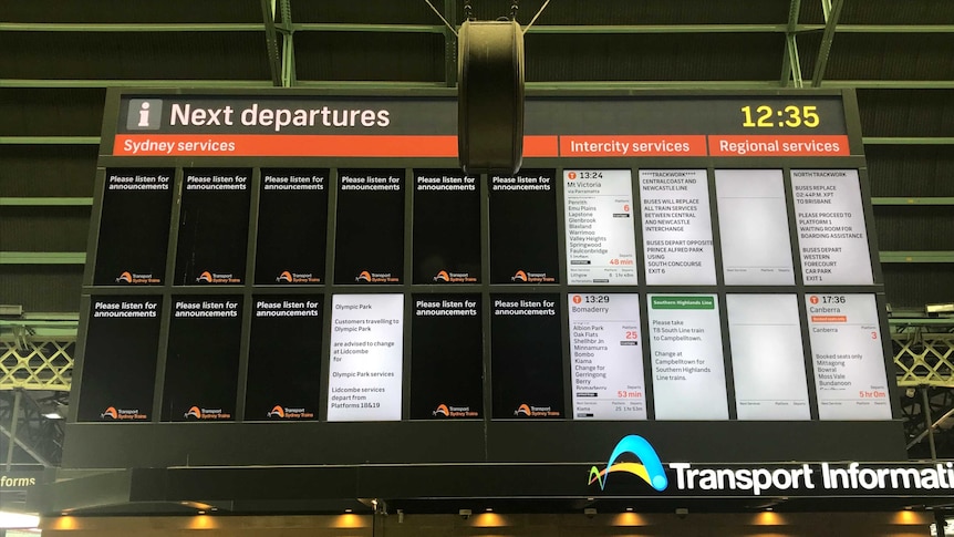 Sydney Central Station notification screens