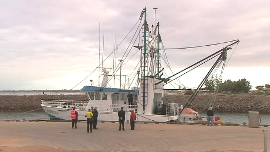 Port Lincoln man dies after falling from trawler