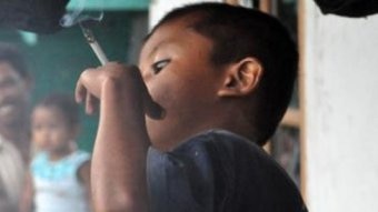 Anak Indonesia merokok