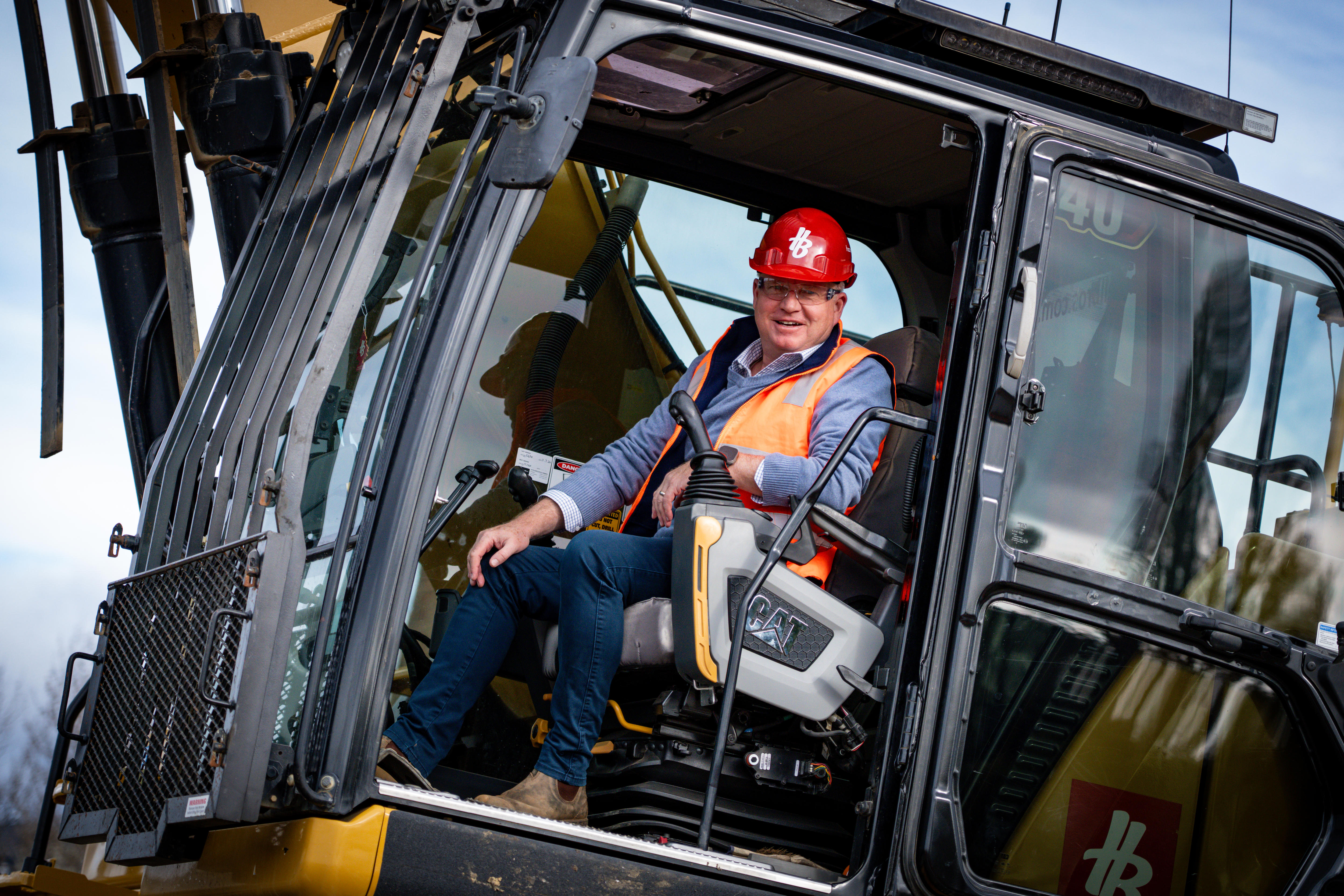 'The diggers have arrived': Works begin on Hobart's $1.13b stadium