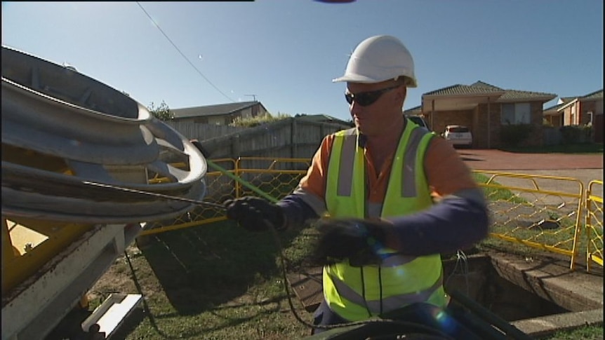 Fears Tasmanians will get B-grade broadband