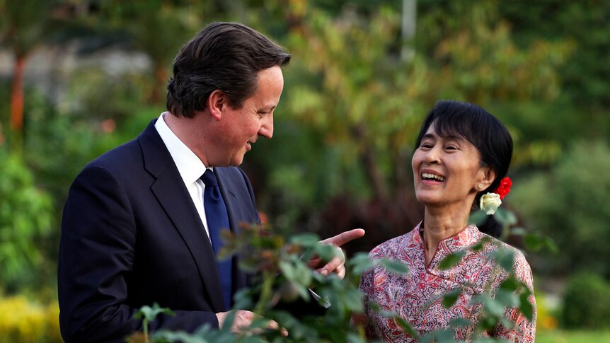 David Cameron and Suu Kyi