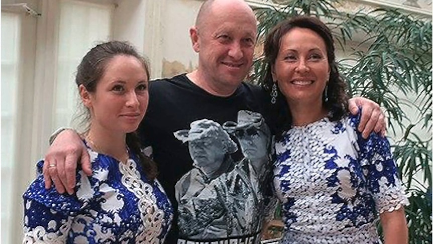 Yevgeny Prigozhin with his wife and daughter 