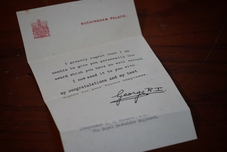 A signed letter from Buckingham Palace thanking C.J Elcoate for his service.