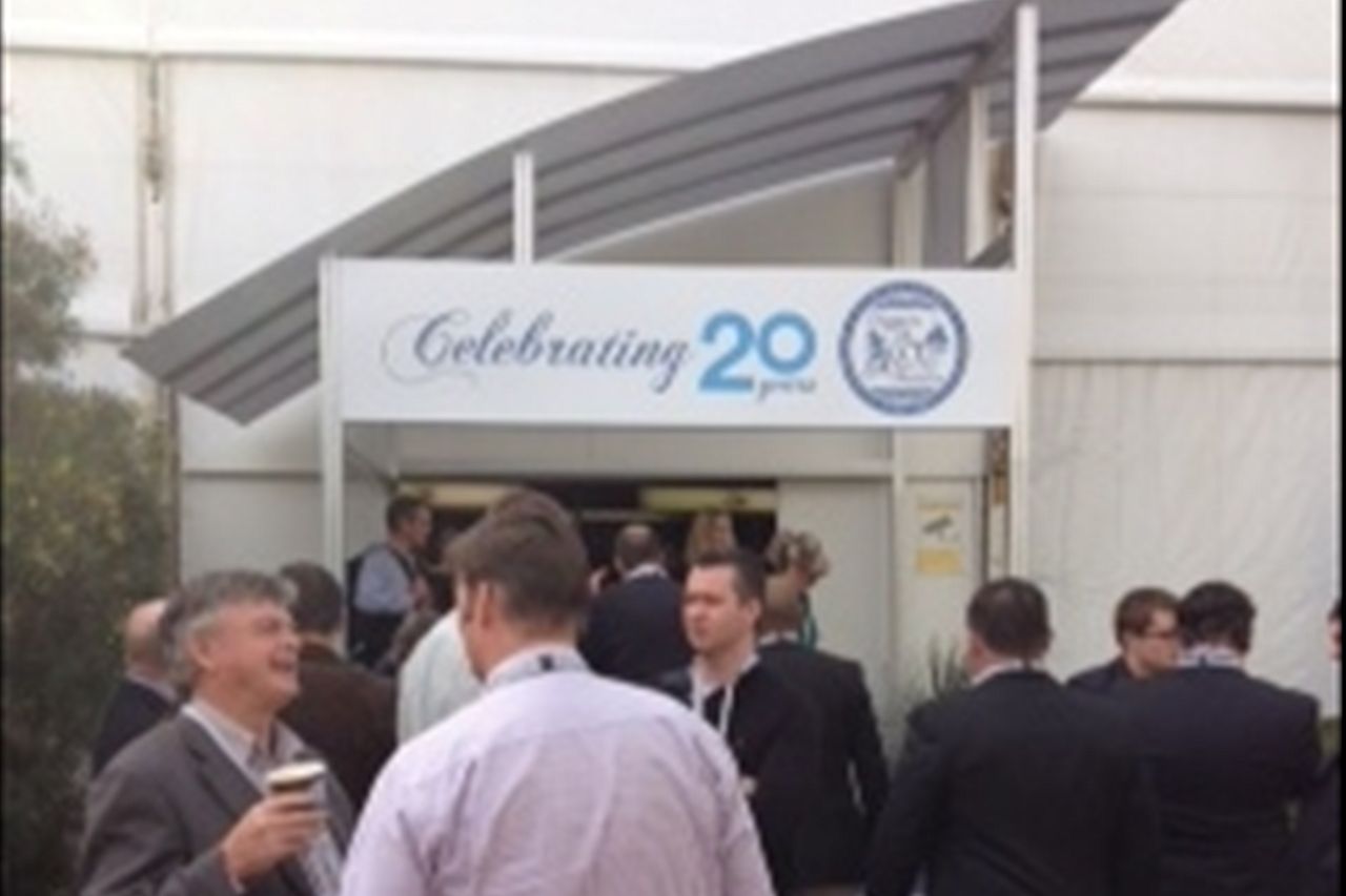 Diggers And Dealers 2012 A Tussle Between The Bulls And The Bears Abc News