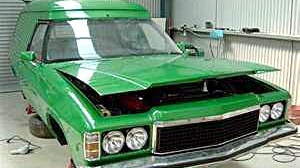 A green 1975 Holden Sandman panel van, similar to the one owned by missing couple Cindy Masonwells and Scott Maitland.