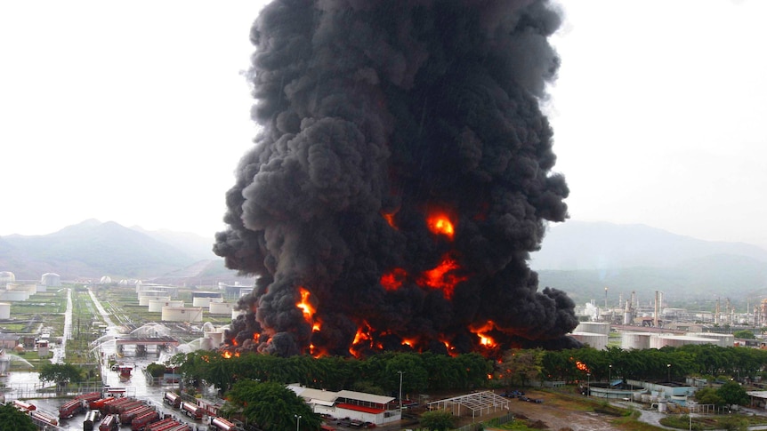 Lightning strike starts huge refinery fire in Venezuela