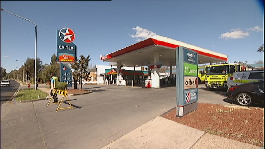 A man has been burnt in an accident at the Caltex service station.