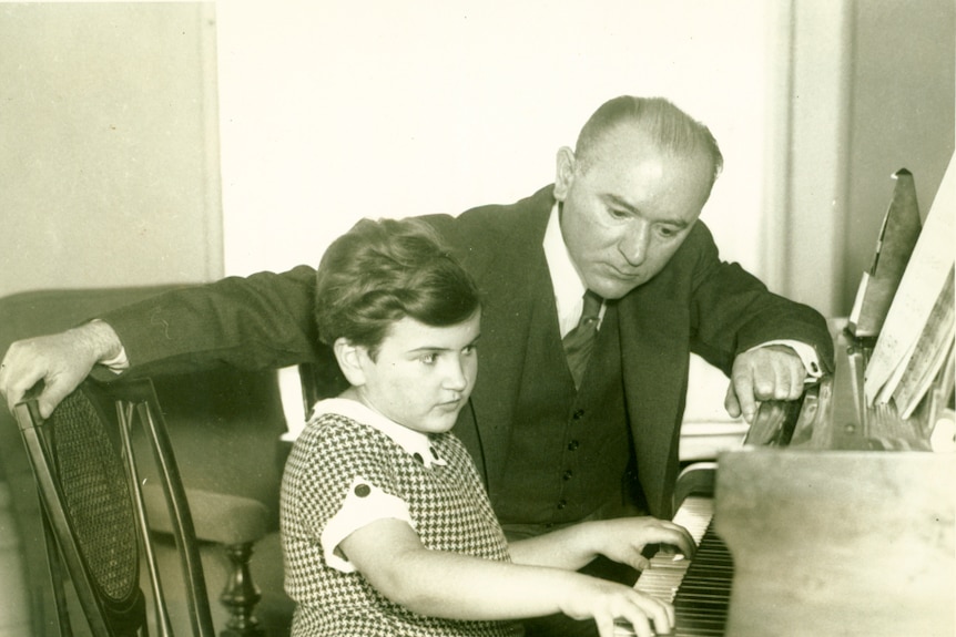 Ruth Slenczynska as a little girl with her father at the piano