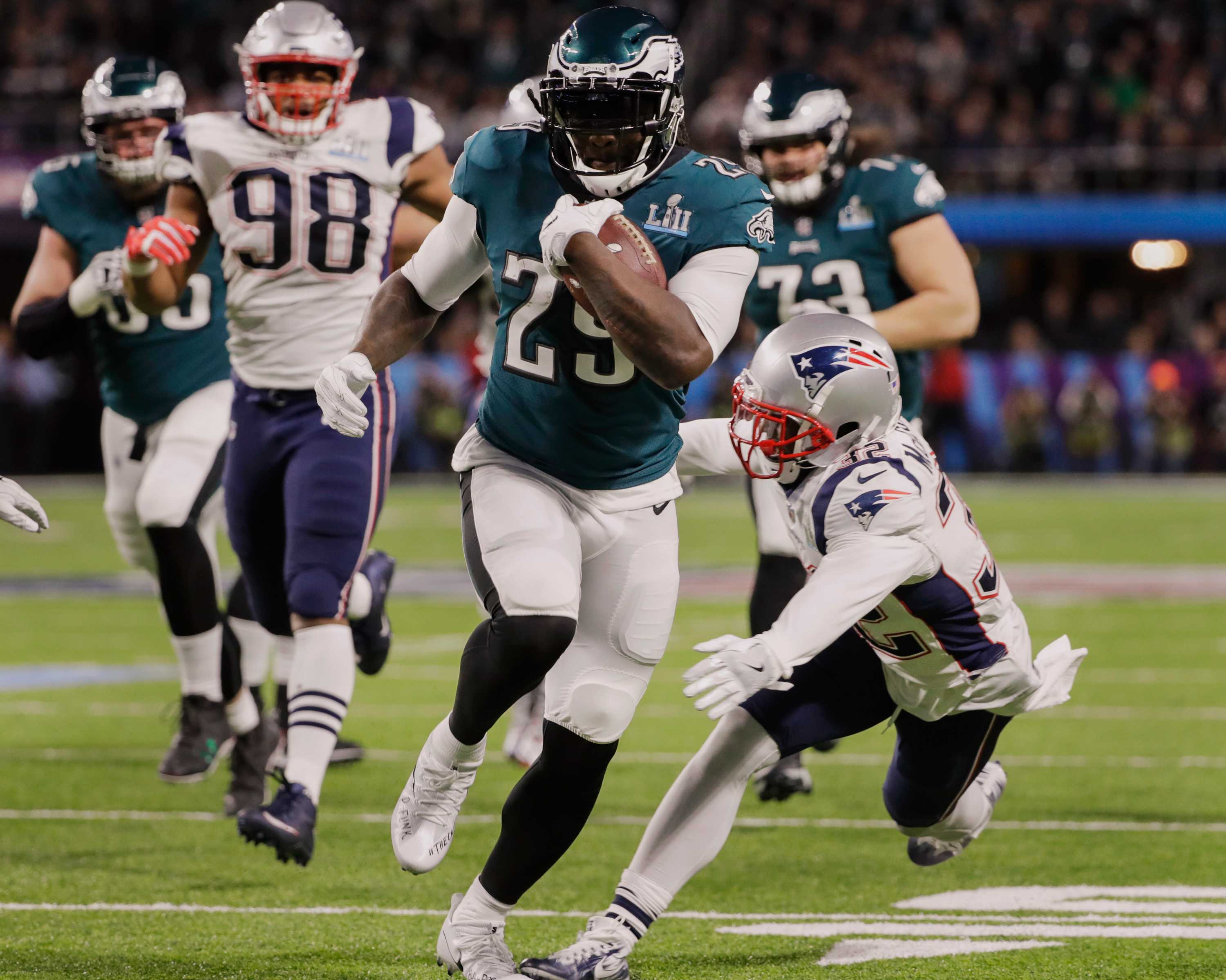 Super Bowl: Philadelphia Eagles stun New England Patriots 41-33 to win ...