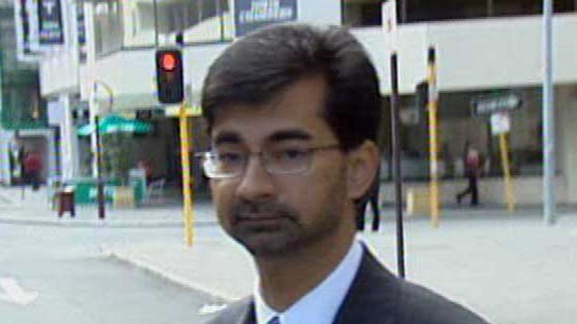 Lloyd Rayney's defamation case against WA Police has been delayed