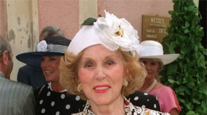 Estee Lauder dies at 97